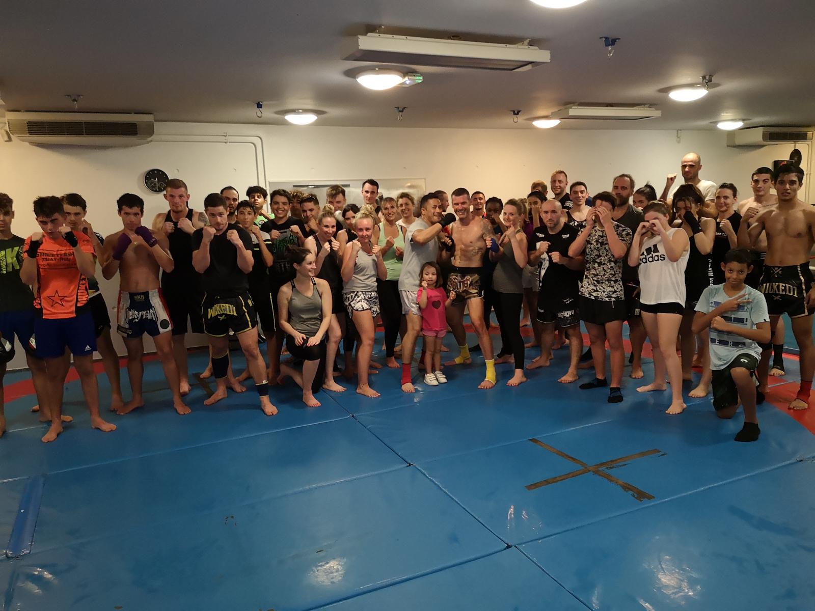 Dragon Muay Thai - Kickboxing et arts martiaux